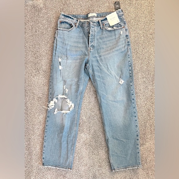 Abercrombie & Fitch - 👖 High Rise Ripped Dad Jeans - Picture 2 of 5
